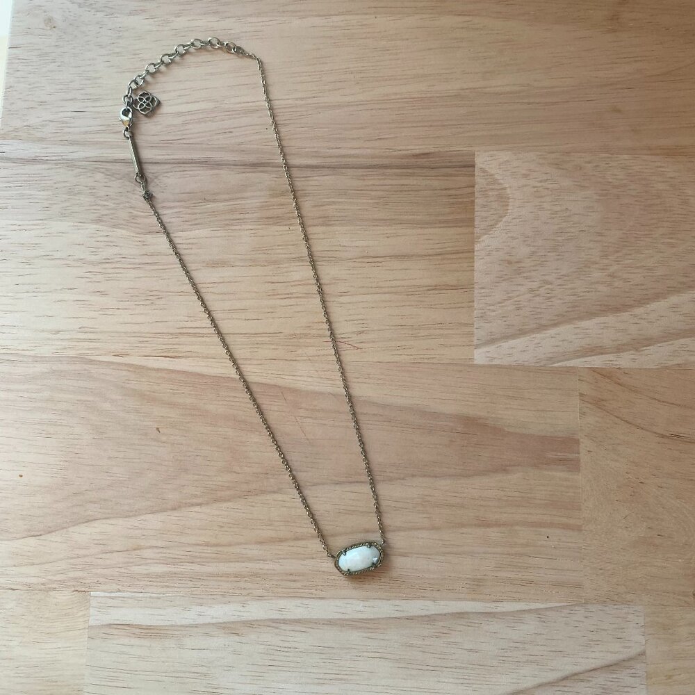 Kendra Scott Elisa Pendant Necklace